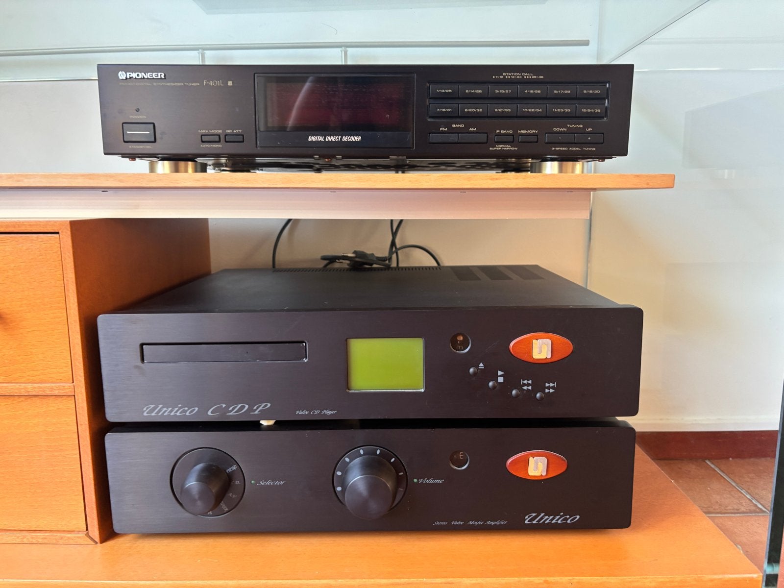 Unico CDP & Versterker Unison Research + Pioneer gratis, Zo goed als nieuw, 120 watt of meer, Stereo, Ophalen