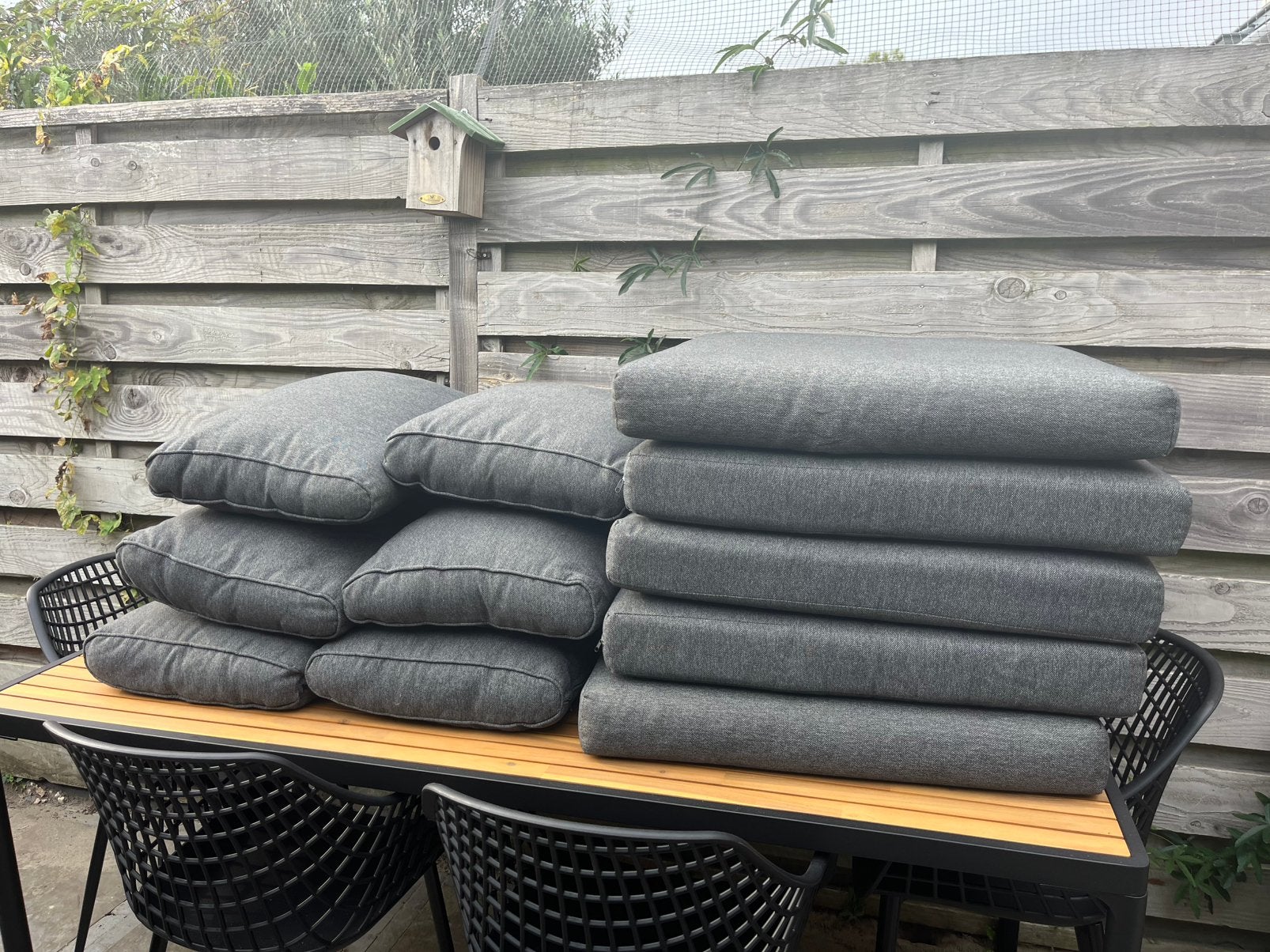 Kussens loungeset zeer goede staat 74 bij 74cm, Ophalen, Zo goed als nieuw