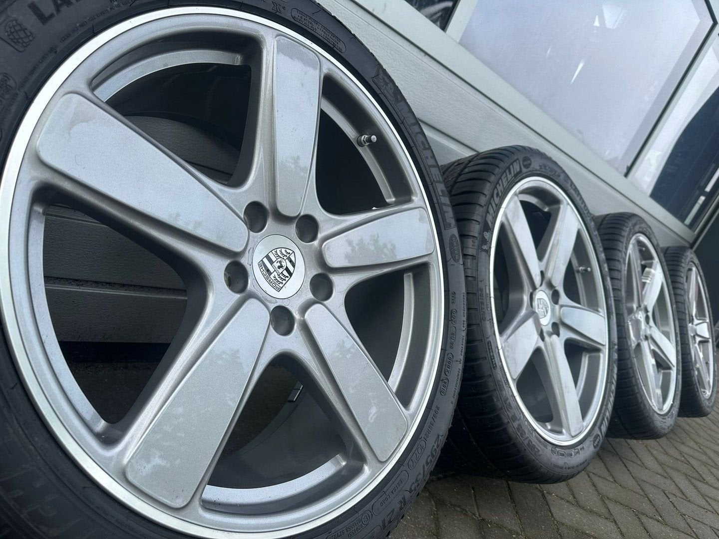 21 " Porsche Cayenne E2 92A E-Hybrid GTS velgen zomerbanden, Gebruikt, 295 mm, -, -