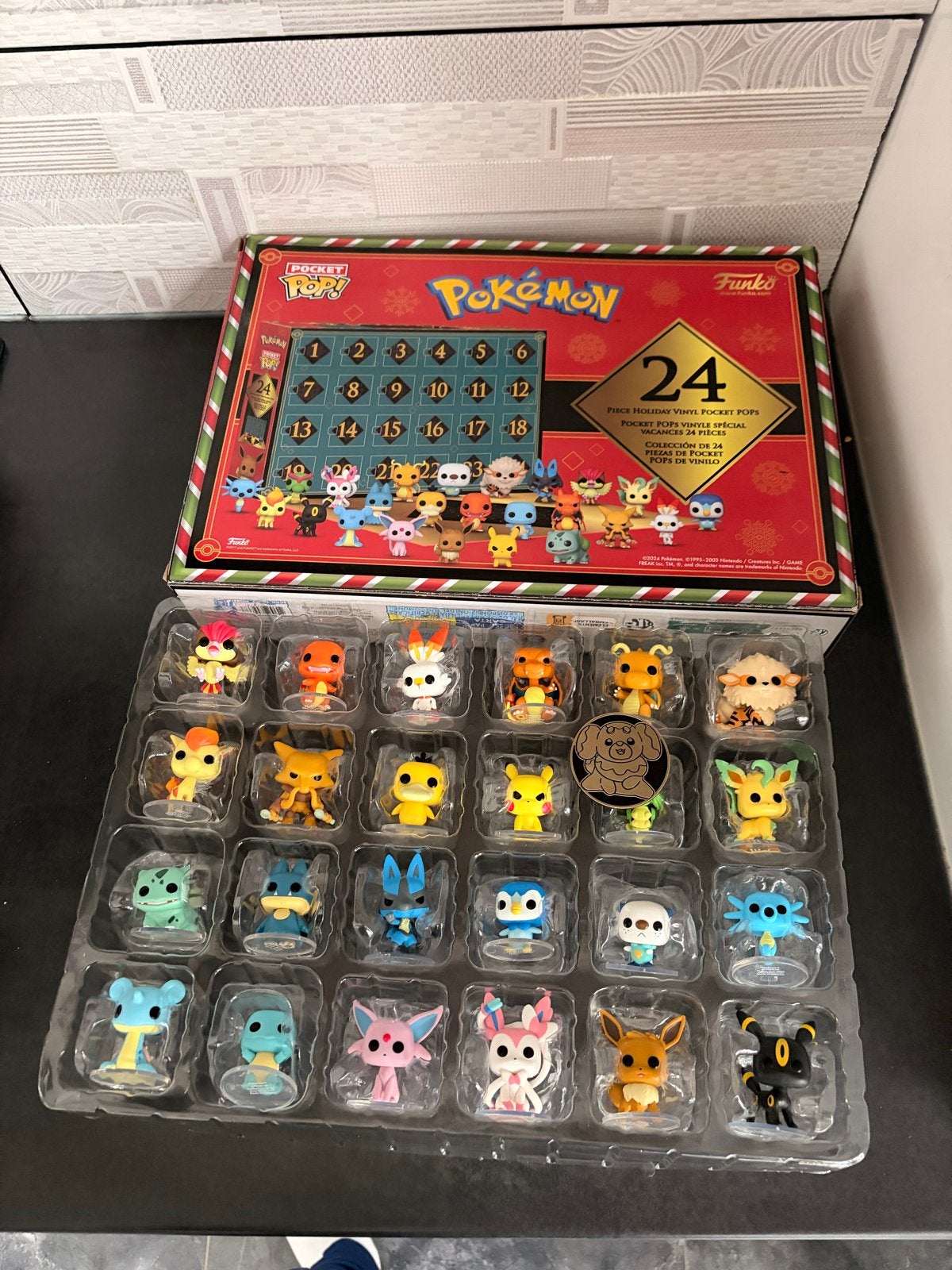Funko Pokémon Adventskalender met 24 Pocket Pop! figuren, Ophalen of Verzenden, Gebruikt, Jongen of Meisje