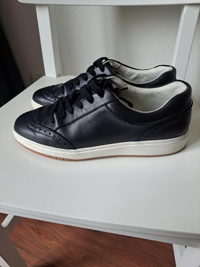 Zwart leren sneakers Ralph Lauren maat 40.5 / 7, Kleding | Dames, Zwart, Ophalen of Verzenden, Ralph Lauren, Sneakers of Gympen
