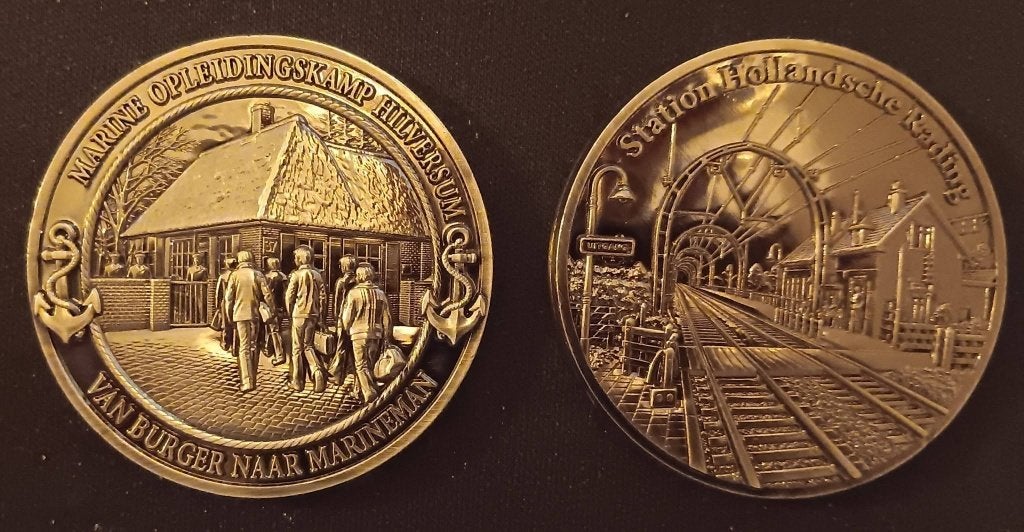 Van Burger naar Marineman, Verzamelen, Verzenden, Marine, Nederland, Lintje, Medaille of Wings