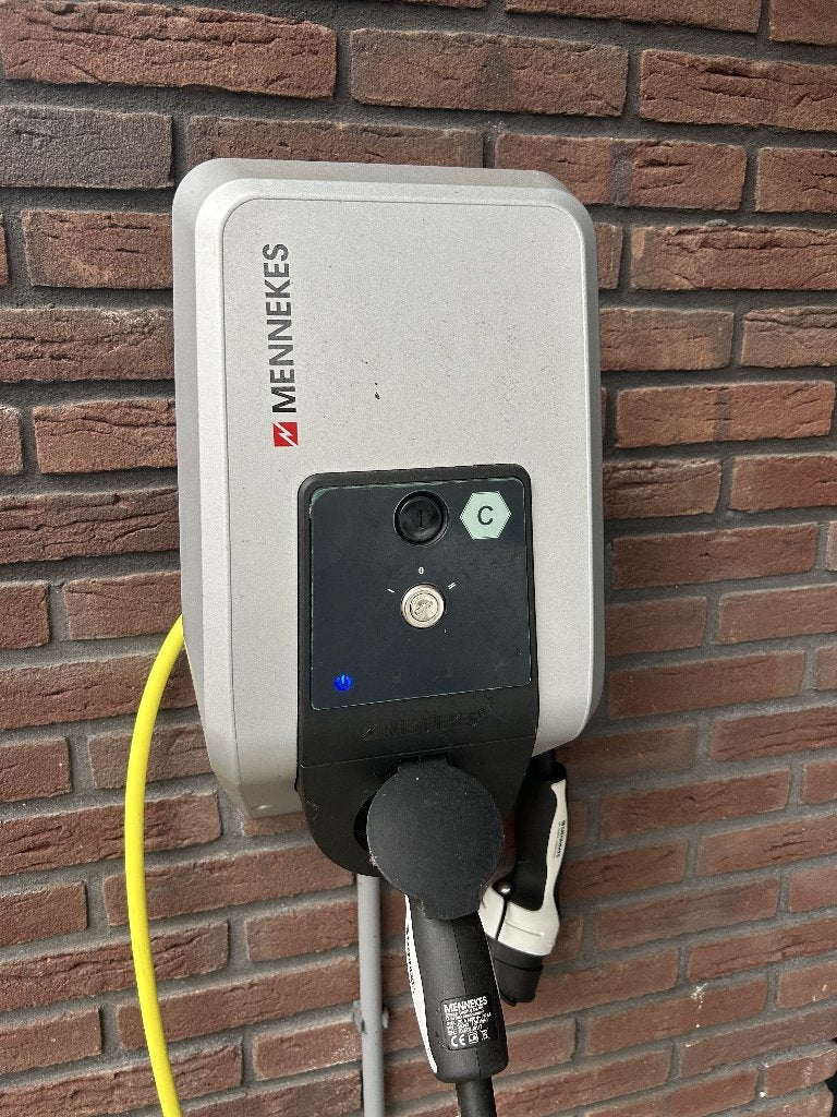 laadpaal, Ophalen, Zo goed als nieuw, Laadpaal