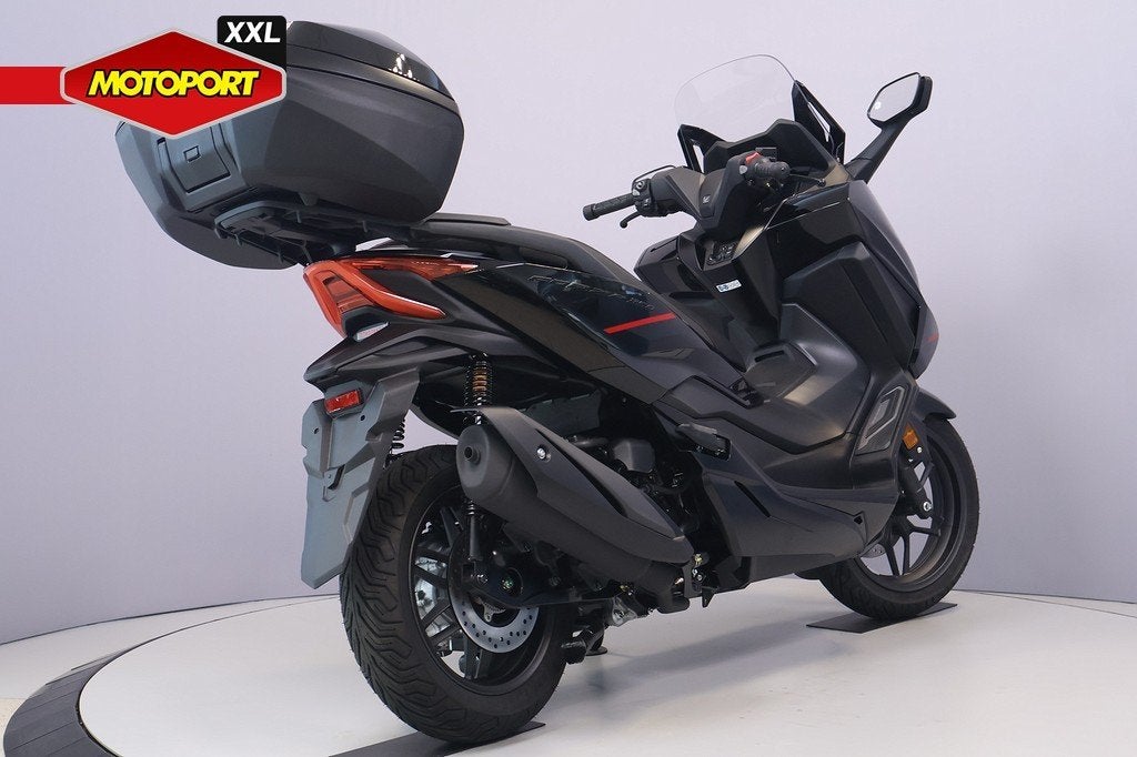 Honda FORZA 350 (bj 2026), Motoren, Scooter, Honda Motor Europe Ltd, Bedrijf, Customer.service@honda-eu.com