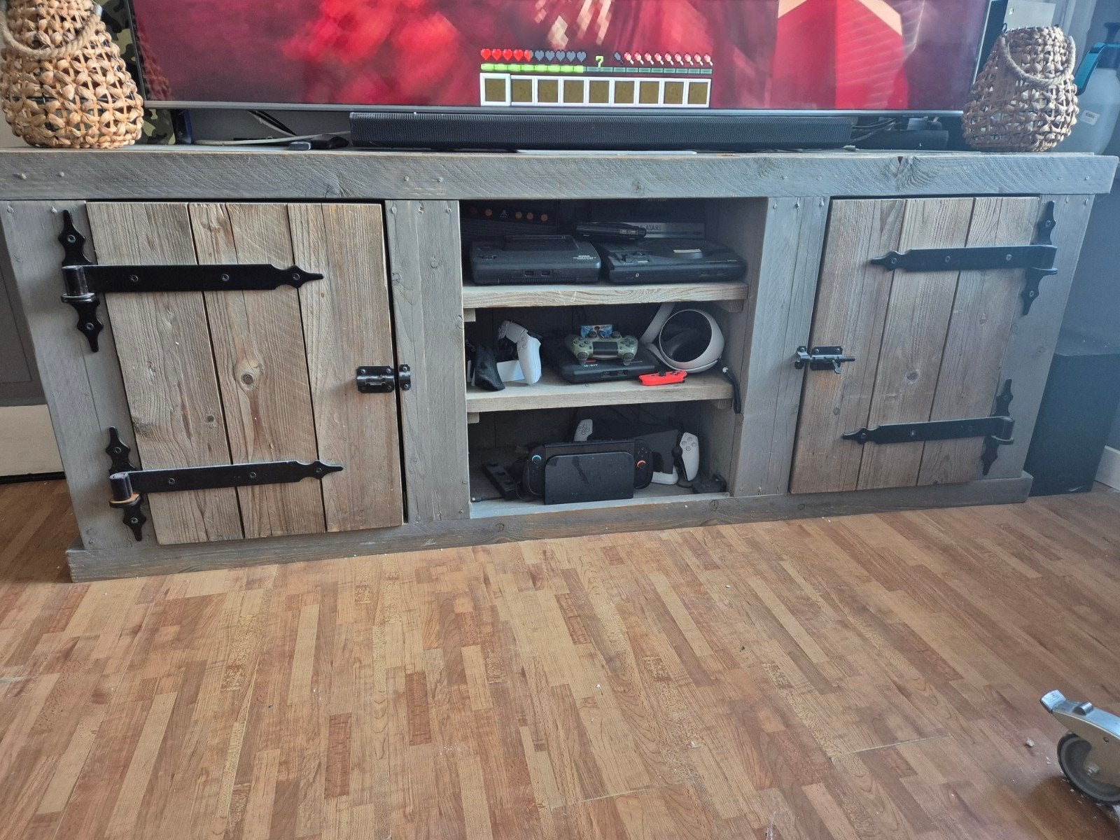 Robuust tv meubel tv kast steigerhout industriële look, Ophalen, Zo goed als nieuw, Overige houtsoorten