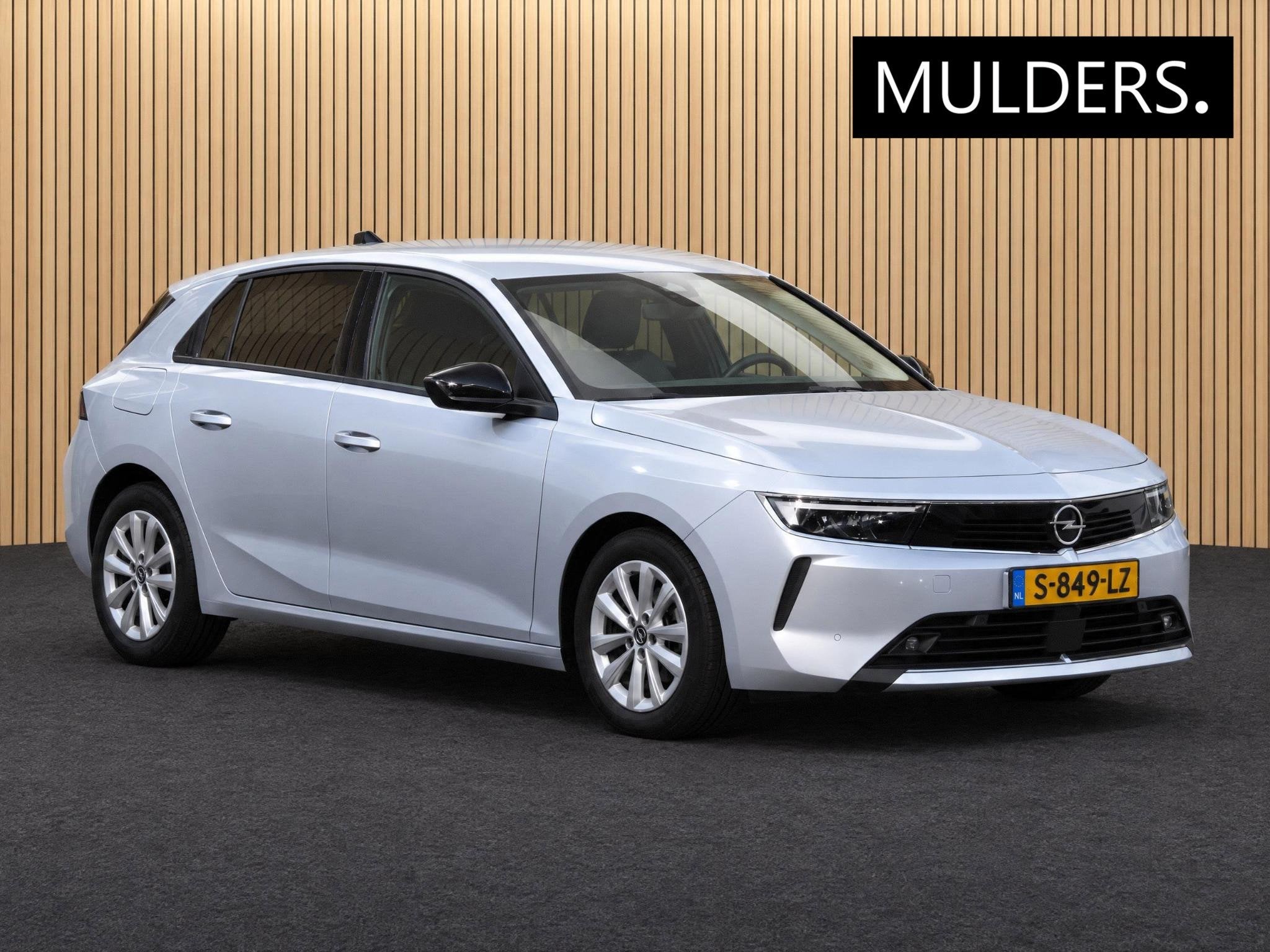 Opel Astra 1.2T 110 EDITION Camera / Navi / Apple Carplay, 12 maanden, Stof, Euro 6, Origineel Nederlands