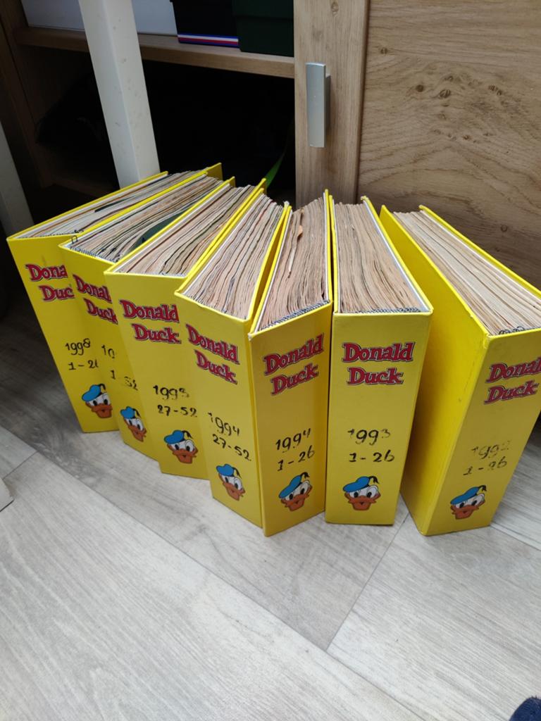 Donald Duck Jaargangen Collectie (1992-1999), Meerdere stripboeken, Ophalen of Verzenden, Gelezen
