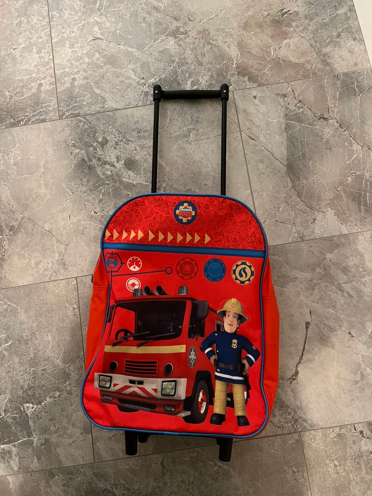 Kinder trolley koffertje Brandweerman Sam, Sieraden, Tassen en Uiterlijk, Koffers, Overige materialen, Wieltjes, Minder dan 50 cm