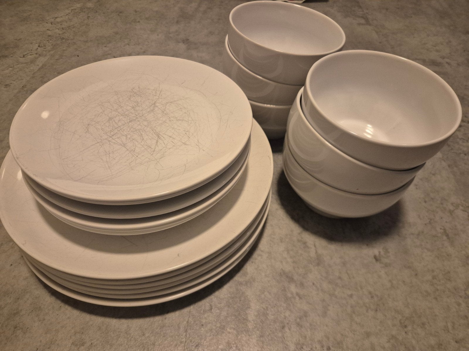 Servies set: 6 dinerborden, 6 ontbijtborden, 6 kommen, Ophalen, Gebruikt, Keramiek, IKEA