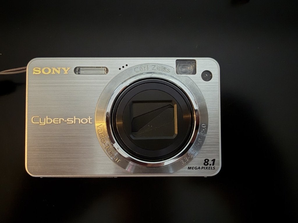 Sony Cyber-shot DSC-W150 digitale camera + lader & kaart, Audio, Tv en Foto, Fotocamera's Digitaal, 8 megapixels, Gebruikt, Verzenden
