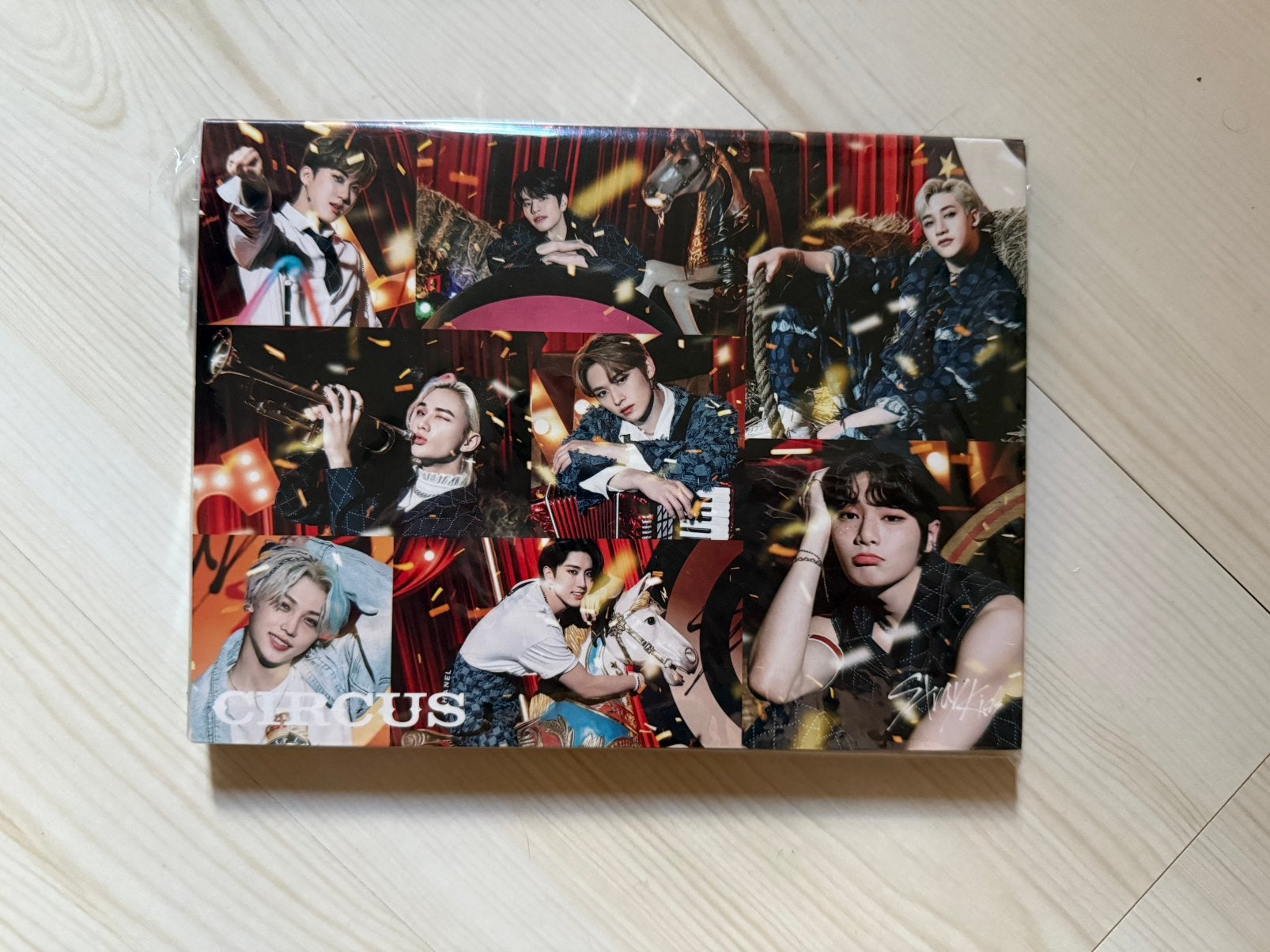Stray Kids album Circus CD+ zine version zonder photocards, Ophalen of Verzenden, Zo goed als nieuw, Cd of Plaat