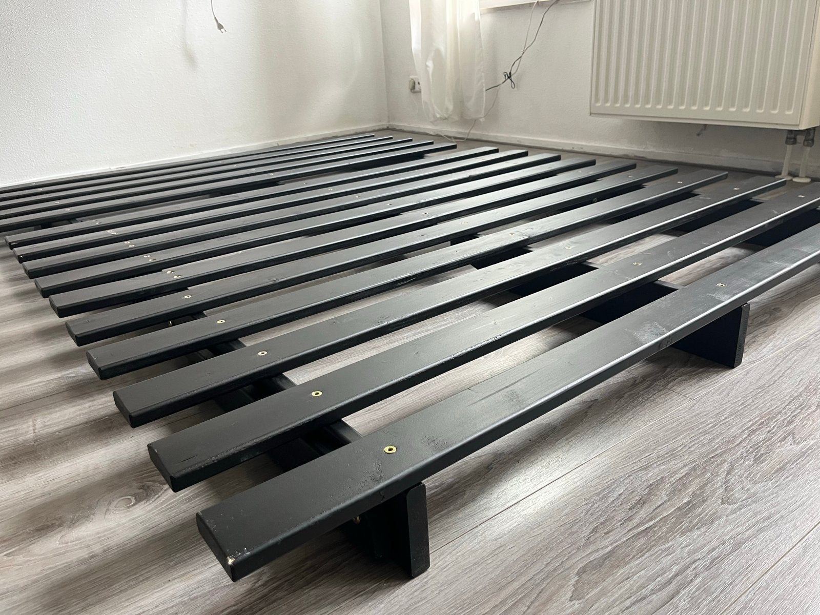 Futon Bedbodem / Lattenbodem Zwart - Futon Bed Base, Huis en Inrichting, Slaapkamer | Bedden, Ophalen, Gebruikt, Zwart, Tweepersoons