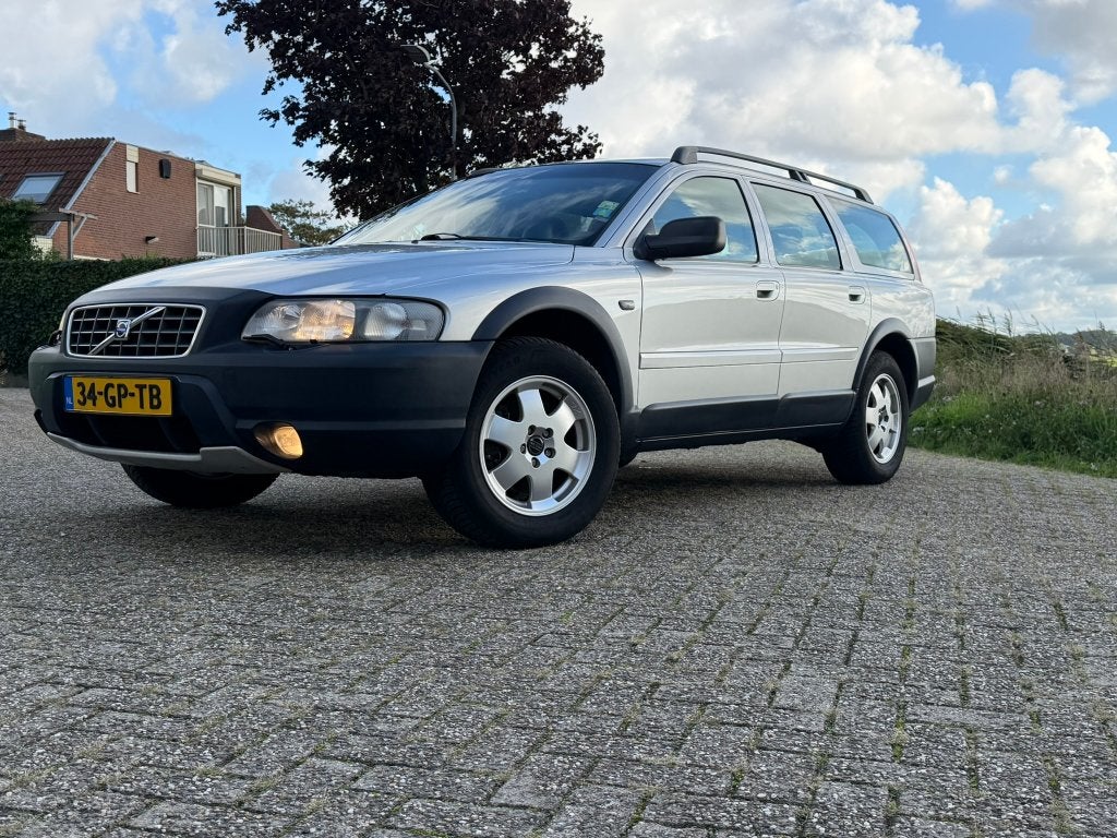 Volvo XC70 org. NL, 2001 blijvend Youngtimer (Topstaat!) NAP, Auto's, Automaat, 1800 kg, 1657 kg, XC70