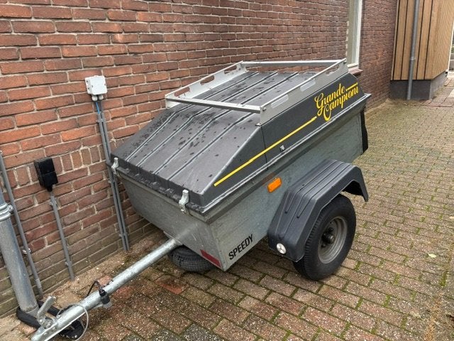 Aanhangwagen met deksel, Ophalen, Zo goed als nieuw