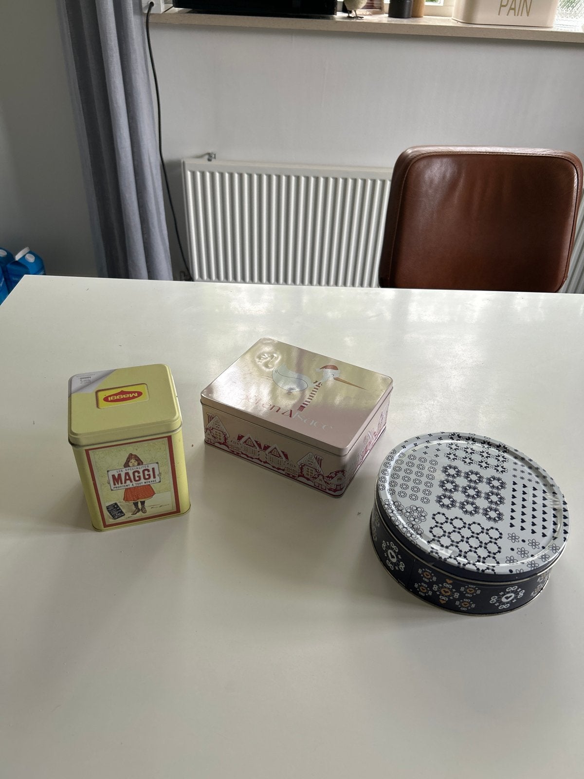 Set van 3 decoratieve blikken: Maggi, Kerst en geometrisch, Verzamelen, Ophalen of Verzenden, Gebruikt, Overige, Overige merken