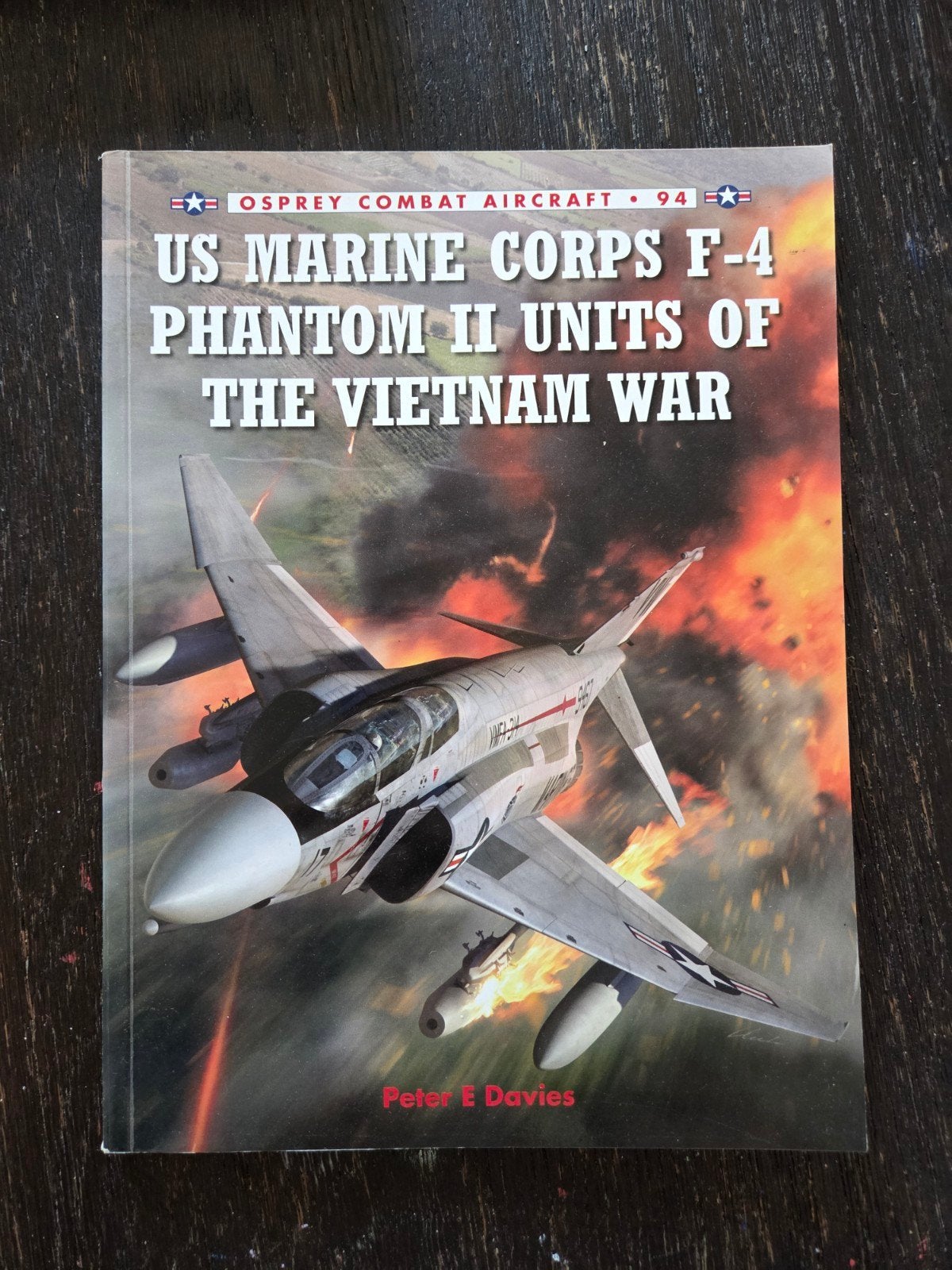 US Marine Corps F-4 Phantom II - Osprey Combat A, Ophalen of Verzenden, Zo goed als nieuw, Peter E Davies, 1945 tot heden