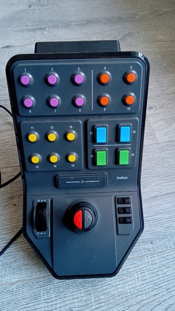 Logitech G saitek heavy equipment side panel, Ophalen of Verzenden, Zo goed als nieuw, Logitech