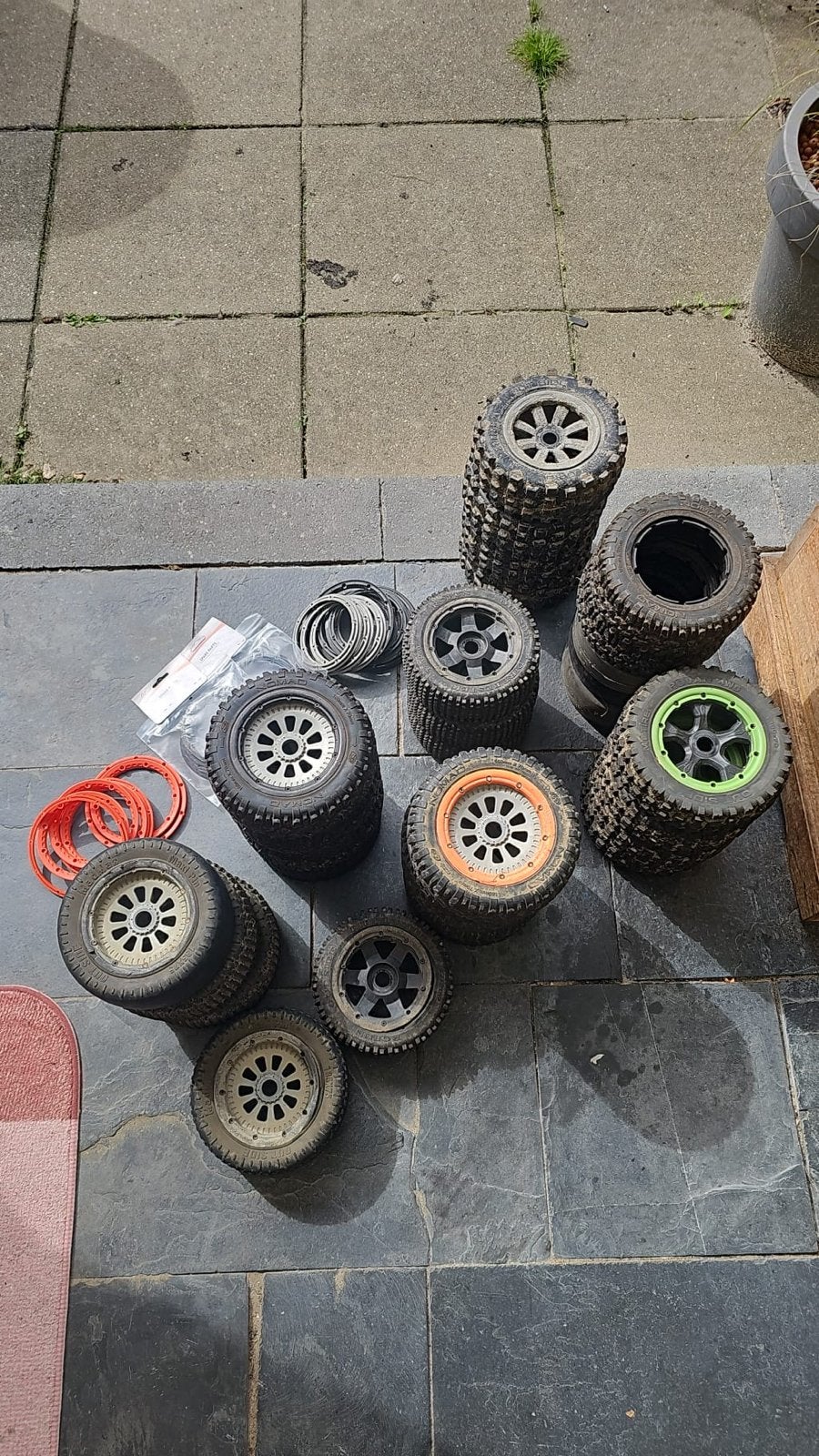 RC Auto velgen met  Banden, Hobby en Vrije tijd, Ophalen, Benzine, Gebruikt, Auto offroad