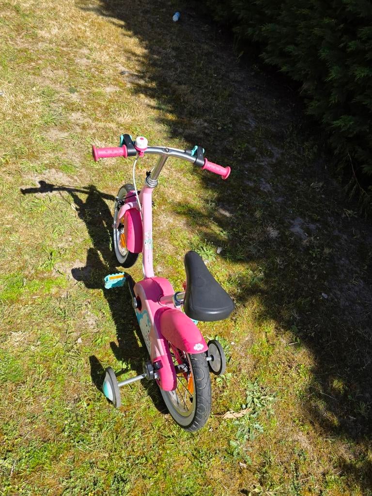 Roze kinderfiets met zijwieltjes - B'Twin, Ophalen of Verzenden, Gebruikt, Minder dan 16 inch, Zijwieltjes