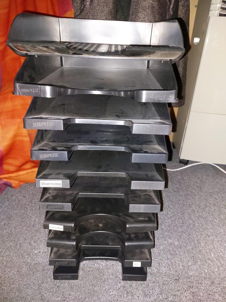 Staples documentenhouder / brievenbakje, Ophalen