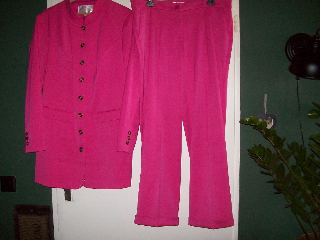 2x hagelnieuwe kostuums broek 44 jasjes 46, Kleding | Dames, Jasjes, Kostuums en Pakken, Nieuw, Kostuum of Pak, Maat 42/44 (L)