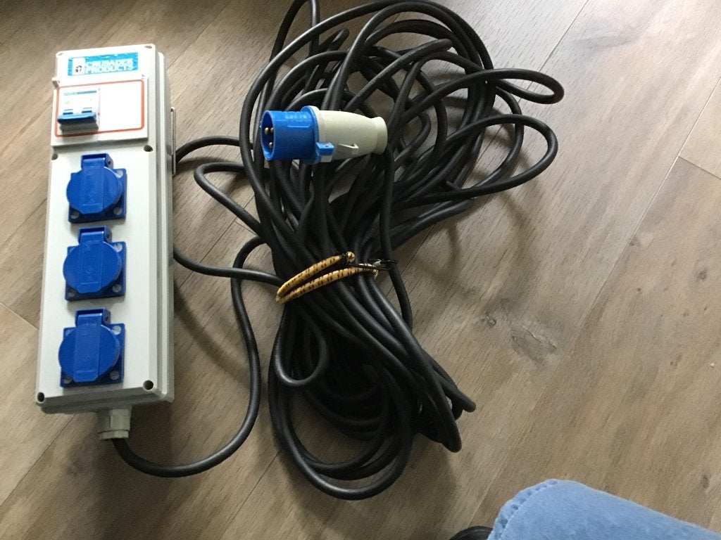 Stekkerdoos tent/ vouwwagen etc., Caravans en Kamperen, Caravan accessoires, Ophalen, Gebruikt