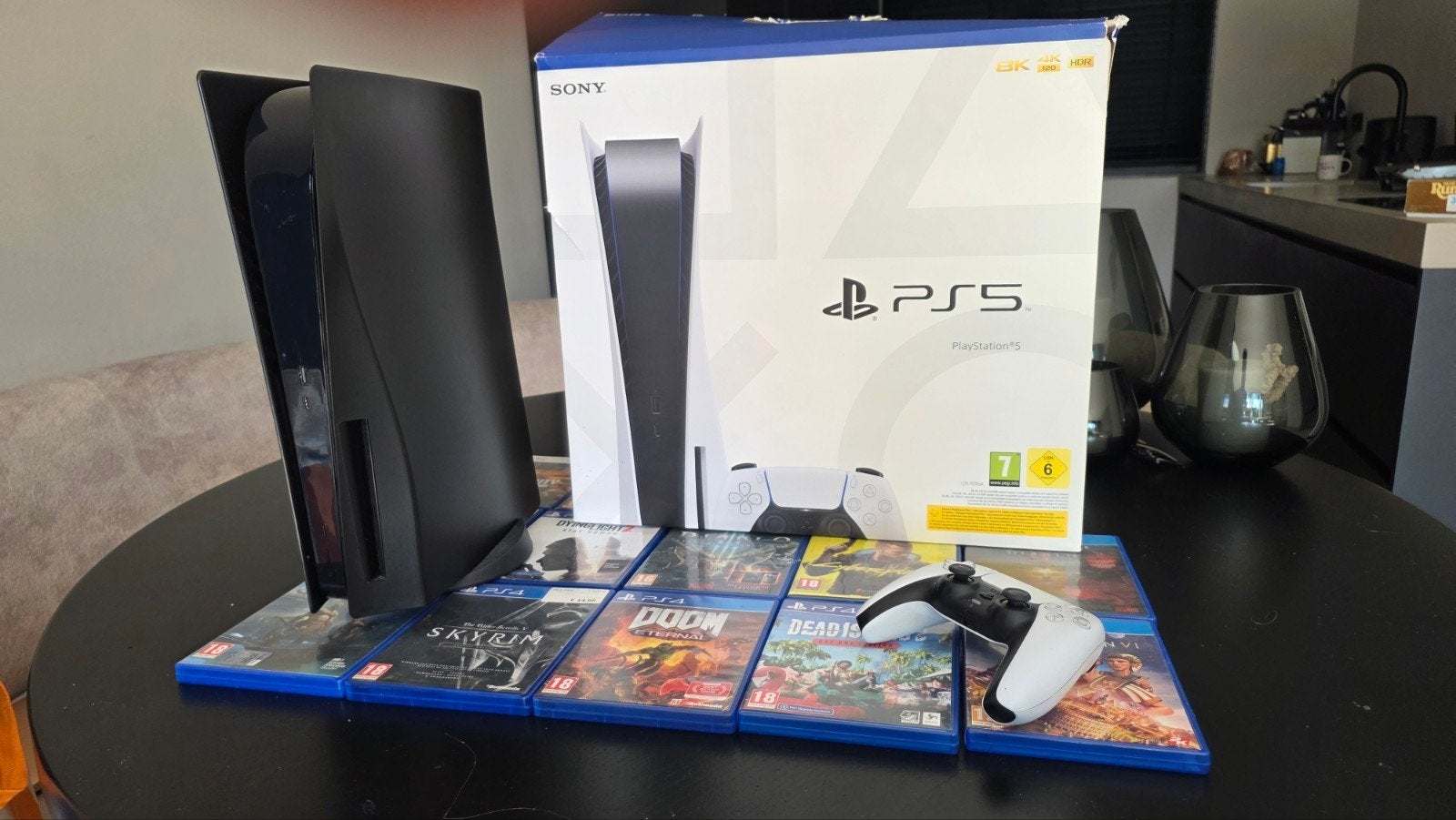 Sony PlayStation 5 Disc Edition + Zwarte Plates + 13 Games, Spelcomputers en Games, Spelcomputers | Sony PlayStation 5, Ophalen of Verzenden