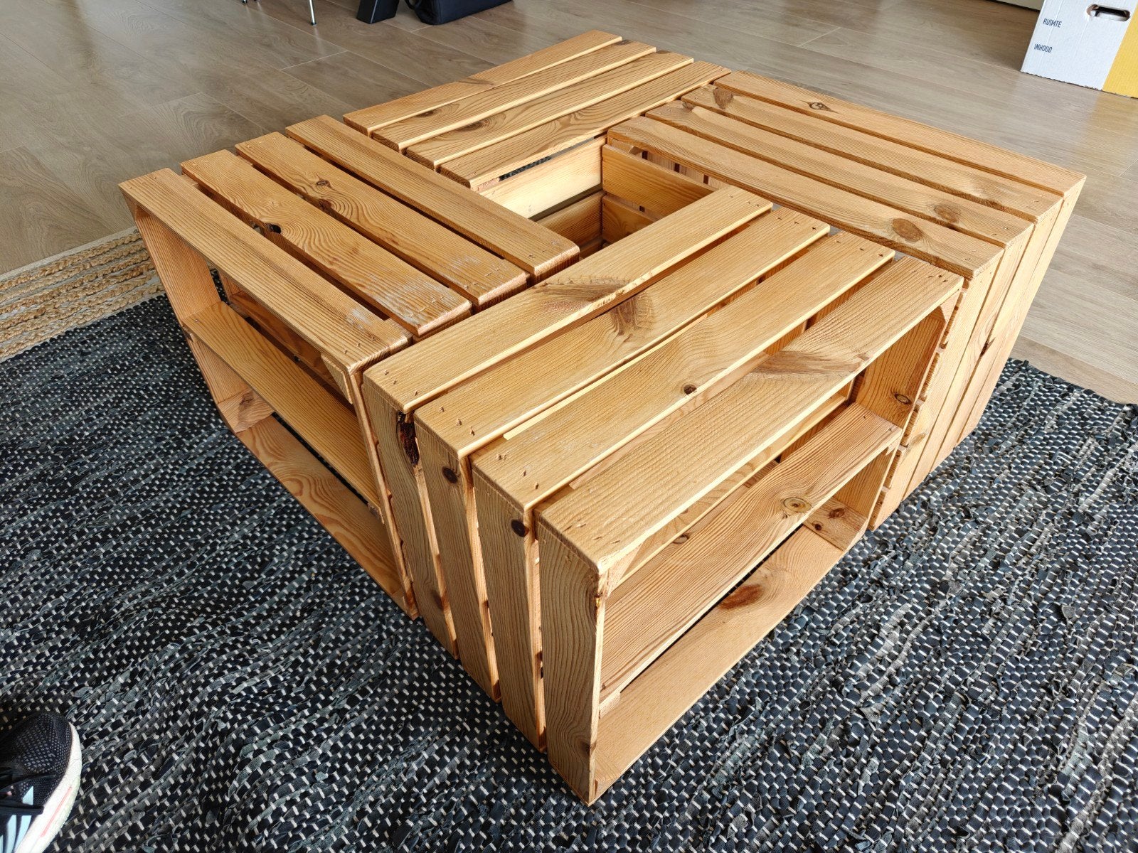 Salontafel van houten appelkistjes, Ophalen, Gebruikt, 50 tot 100 cm, Vierkant