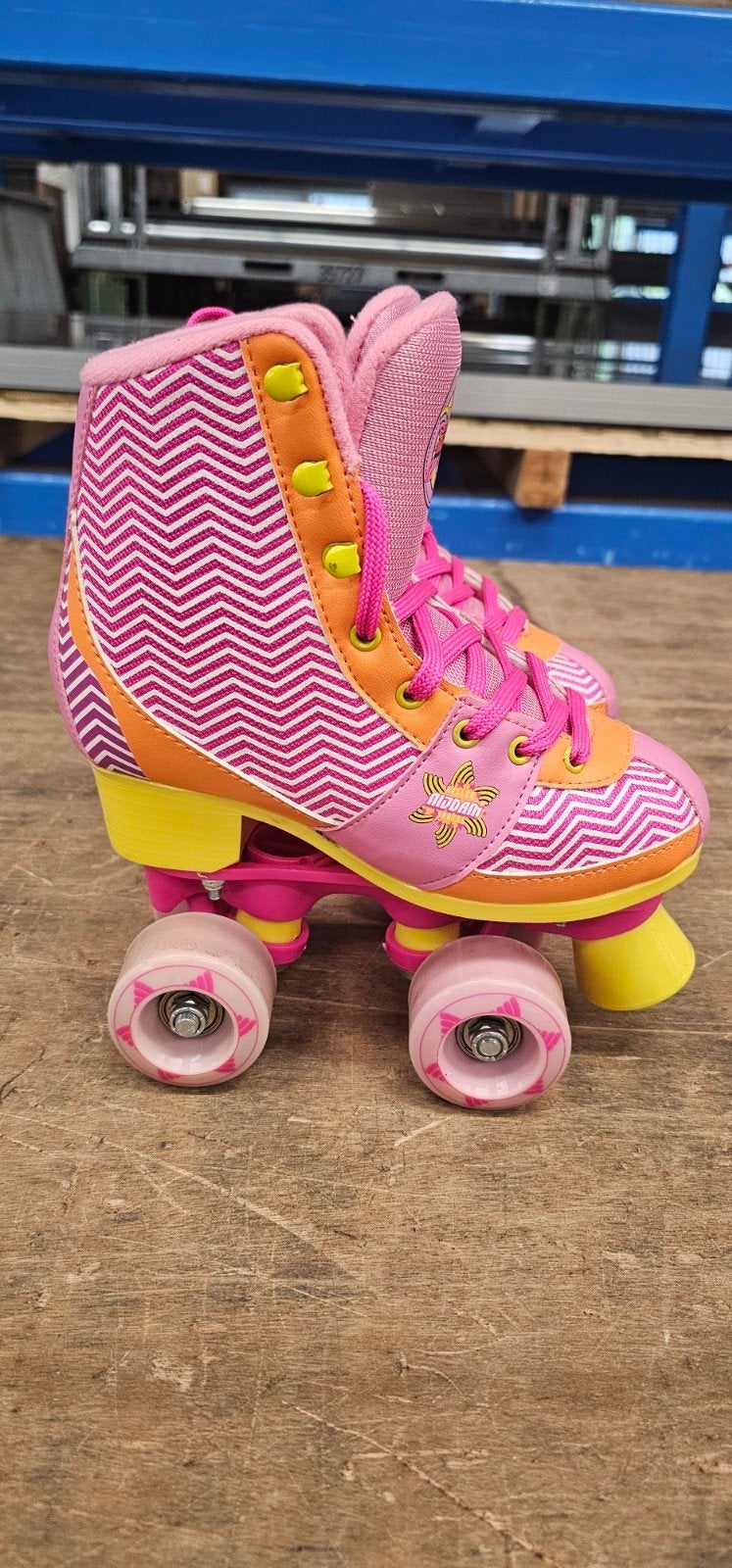 Rolschaatsen merk Nijdam maat 33/34, Ophalen, Zo goed als nieuw