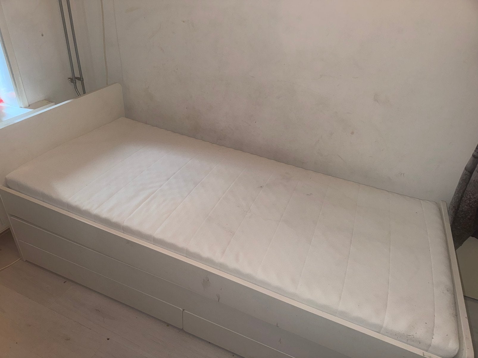 Eenpersoons kan uitklappen naar tweepersoons met lades, Ophalen, 90 cm, Eenpersoons, Wit