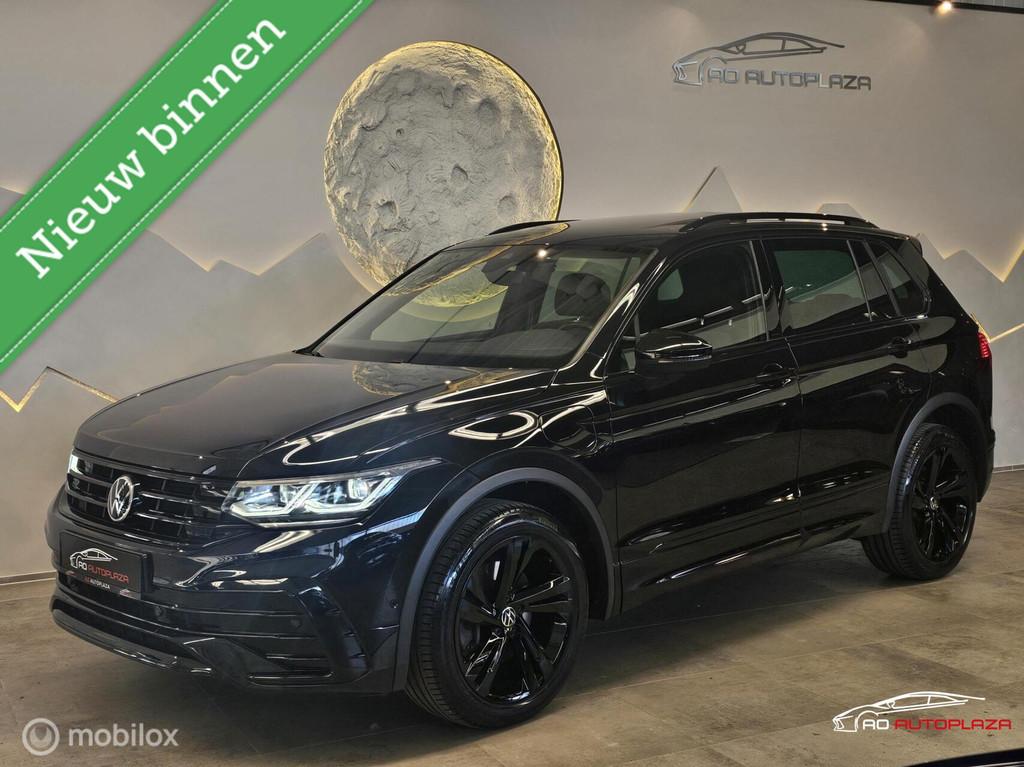 Volkswagen Tiguan 1.4 TSI eHybrid R-Line Panorama/Keyless/Bl, 1716 kg, Adaptive Cruise Control, 4 cilinders, Alcantara