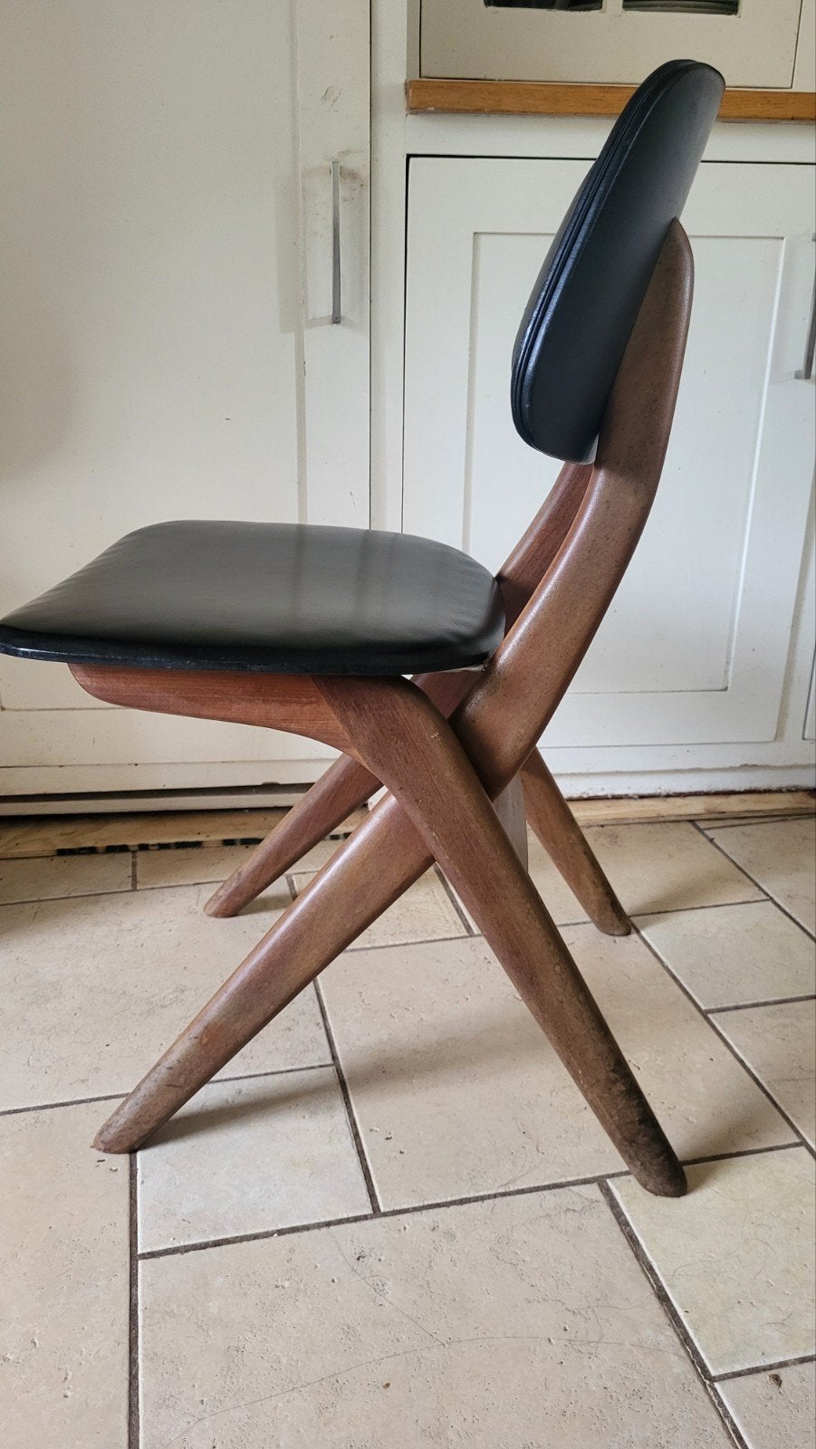 Zeldzame Webe stoel van Louis van Teeffelen model scissor ja, Ophalen, Webe louis van teeffelen, Gebruikt, Zwart