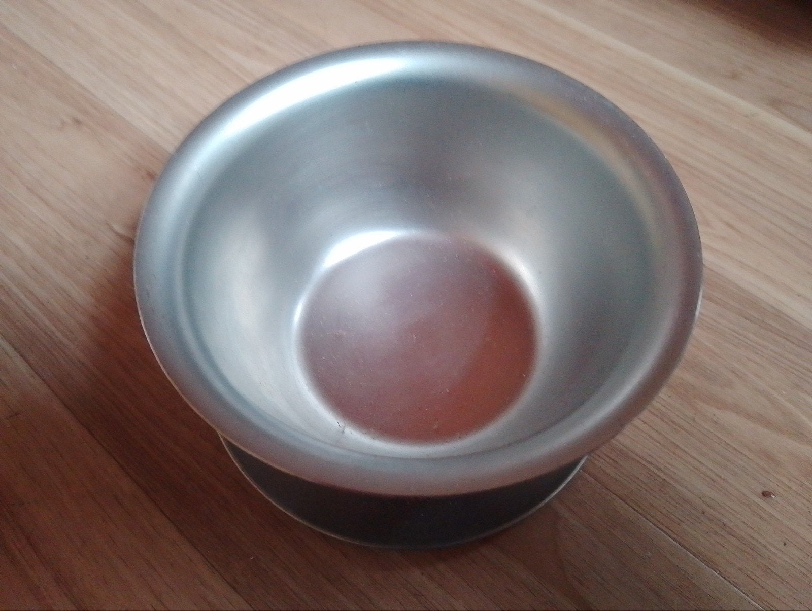 Metalen kom met voet - 15 cm doorsnede, Ophalen of Verzenden