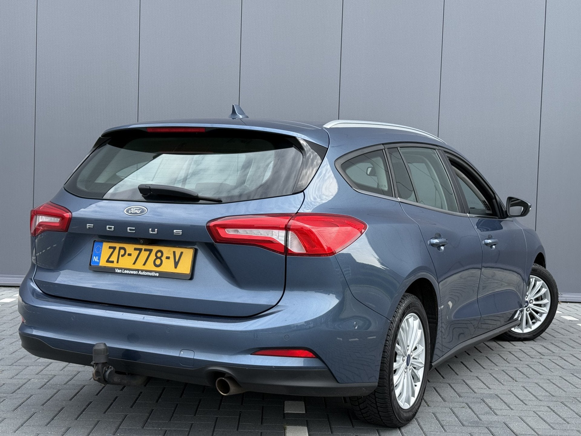 Ford FOCUS Wagon 1.5 EcoBoost Titanium Business | RIJKLAAR |, Auto's, Stof, Blauw, Origineel Nederlands, Handgeschakeld