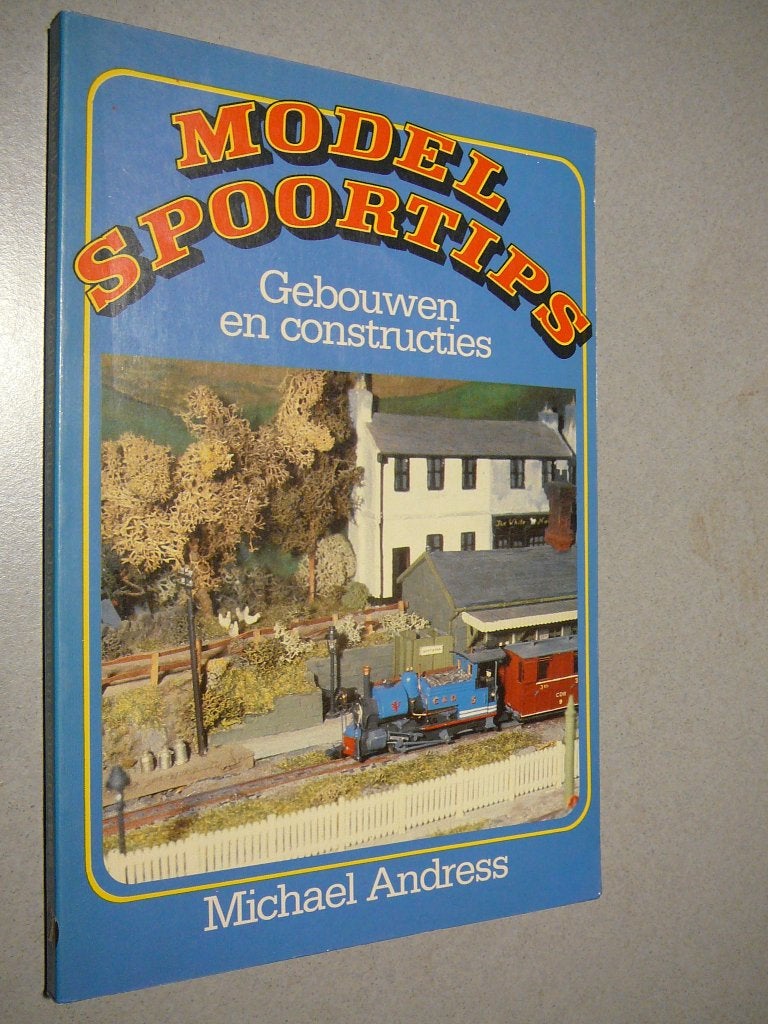 model spoortips, gebouwen en constructies, Ophalen of Verzenden, Zo goed als nieuw, Trein