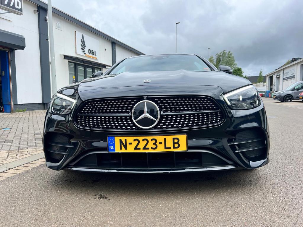 Mercedes-Benz E-klasse Coupe 300 AMG Line 1 JAAR GARANTIE!, Euro 6, Cabriolet, 259 pk, Zwart