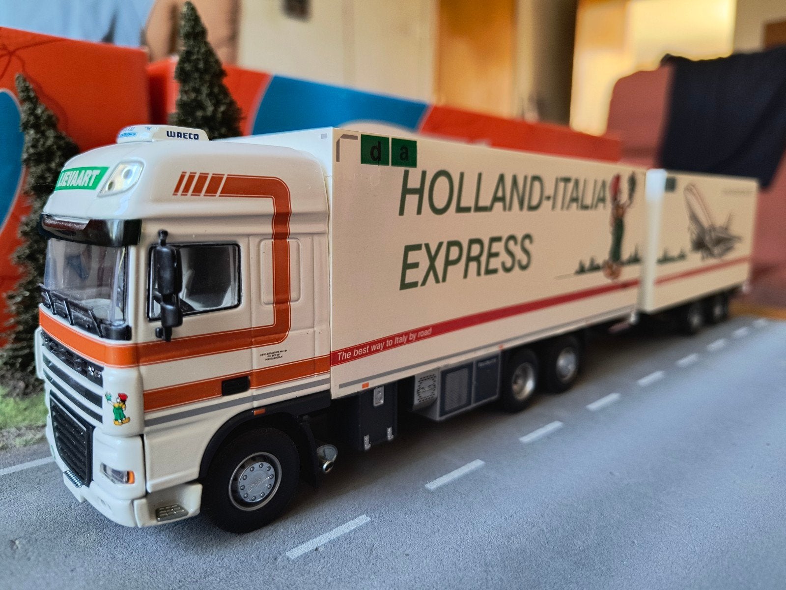 Tekno Daf Lievaart, Hobby en Vrije tijd, Modelauto's | 1:50, Ophalen of Verzenden, Zo goed als nieuw, Bus of Vrachtwagen, Tekno