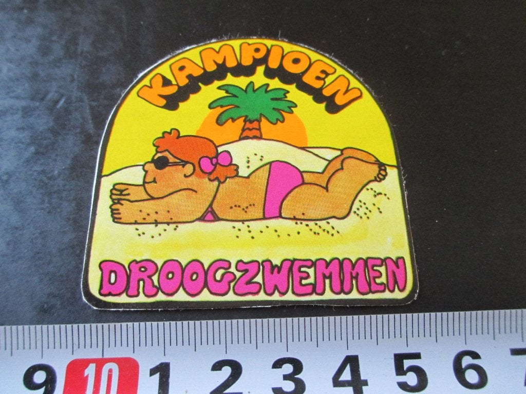 sticker frisdrank raak strip kampioen droogzwemmen *, Verzamelen, Stickers, Ophalen, Zo goed als nieuw