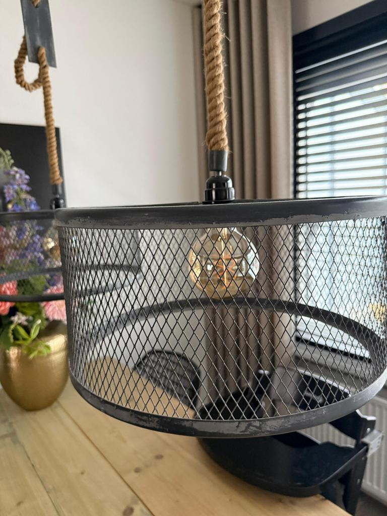 Industriële Hanglamp, Ophalen, Zo goed als nieuw