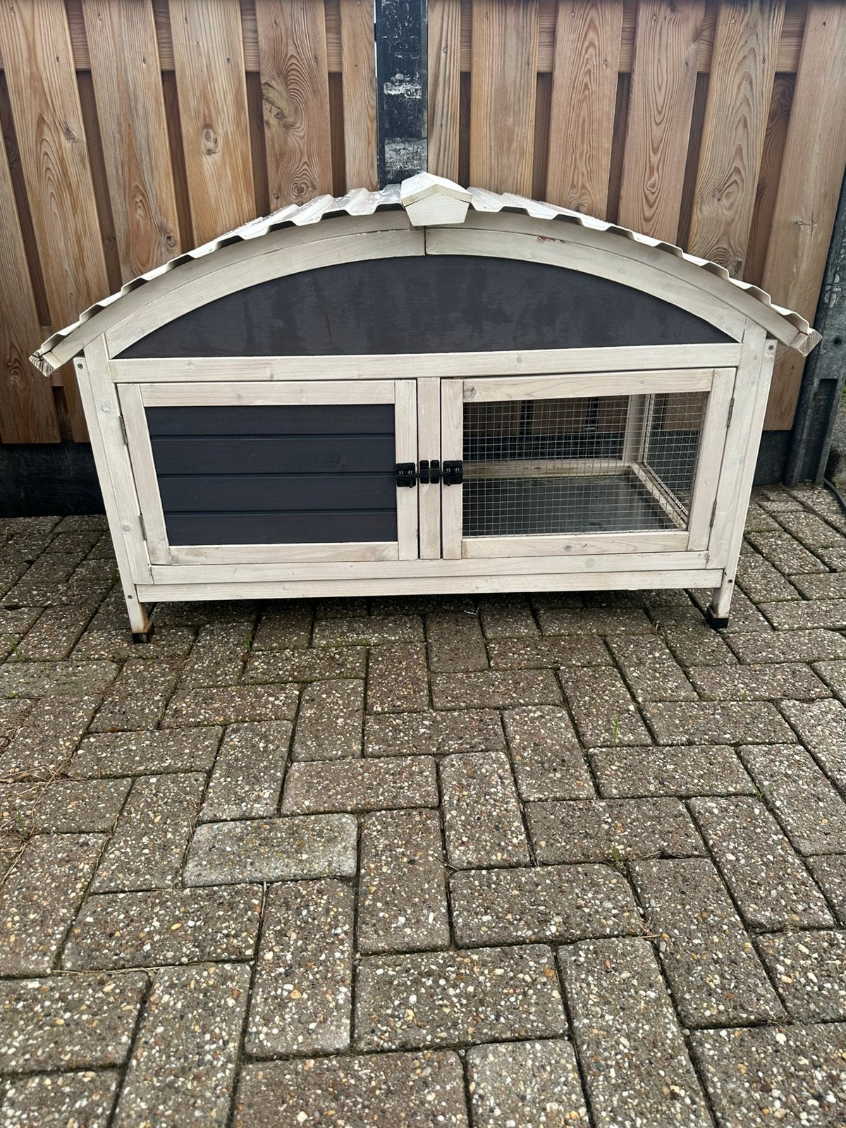Adori Konijnenhok Jax, Dieren en Toebehoren, Ophalen, 110 cm of meer, Zo goed als nieuw, 90 cm of meer