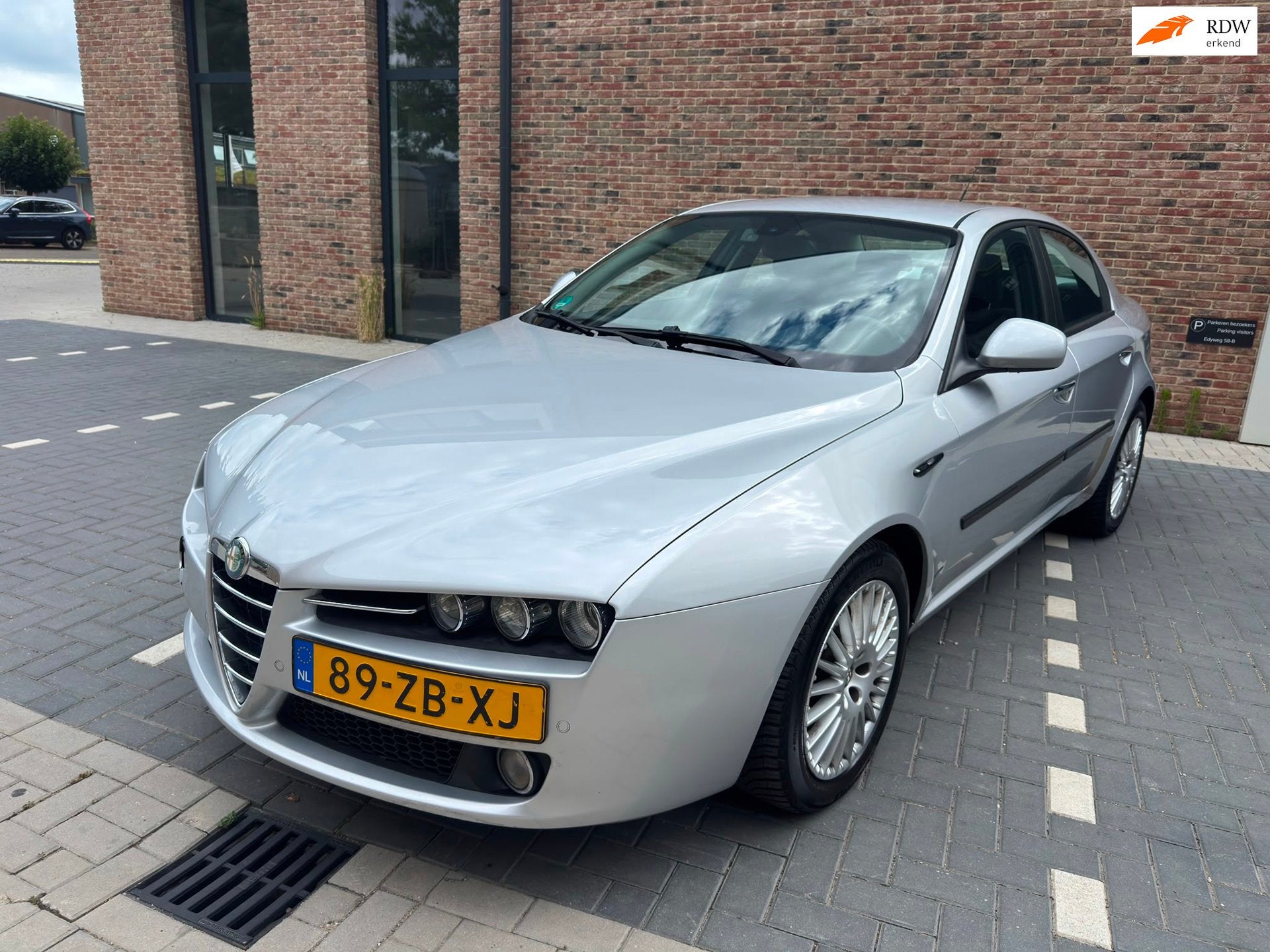 Alfa Romeo 159 1.9 JTS Strada, Auto's, Alfa Romeo, Voorwielaandrijving, Gebruikt, 4 cilinders, Automatische klimaatregeling