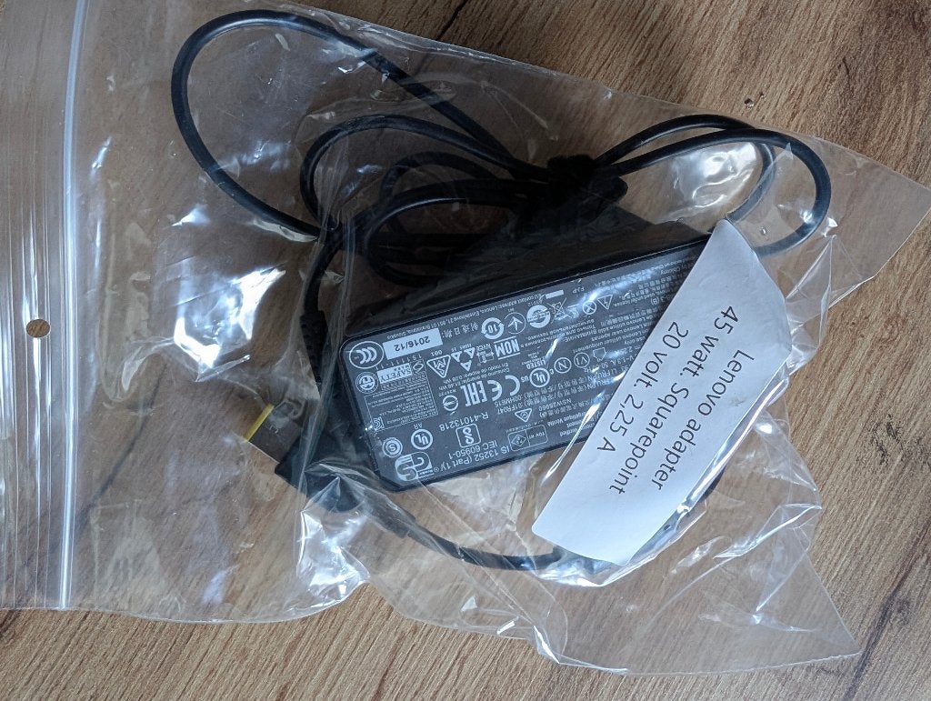 Verschillende Lenovo adapters te koop, Ophalen of Verzenden, Gebruikt, Lenovo