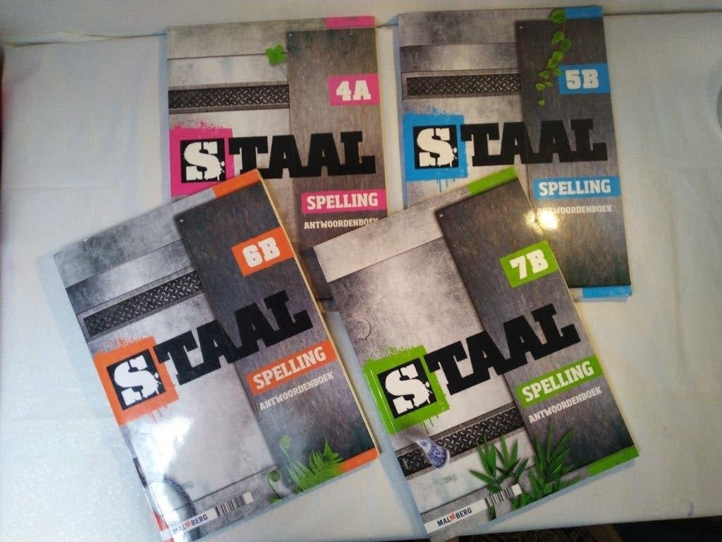 Staal - Versie 1 - Spelling Antwoordenboek - Groep 4,5, 6, 7, Boeken, Ophalen of Verzenden, Zo goed als nieuw, Overige niveaus
