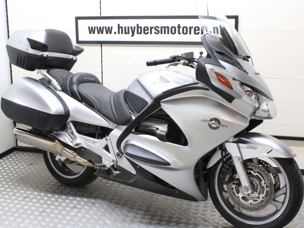 Honda ST 1300 ABS Pan-European 2004 ST1300, Niet ingevuld, 1299 cc, 4 cilinders, Bedrijf