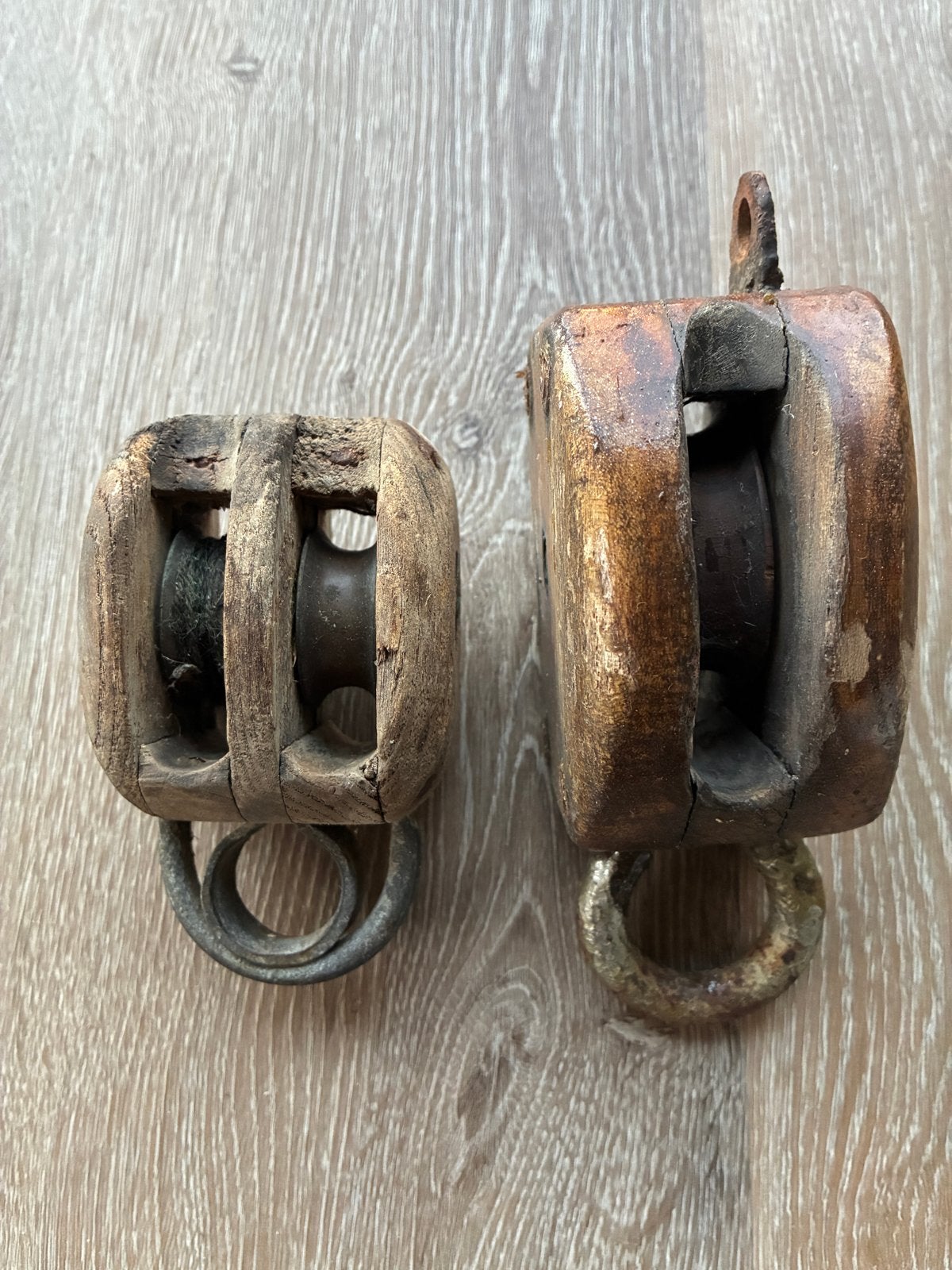 Set van 2 Vintage Antieke Houten Katrollen - Maritieme deco, Ophalen of Verzenden