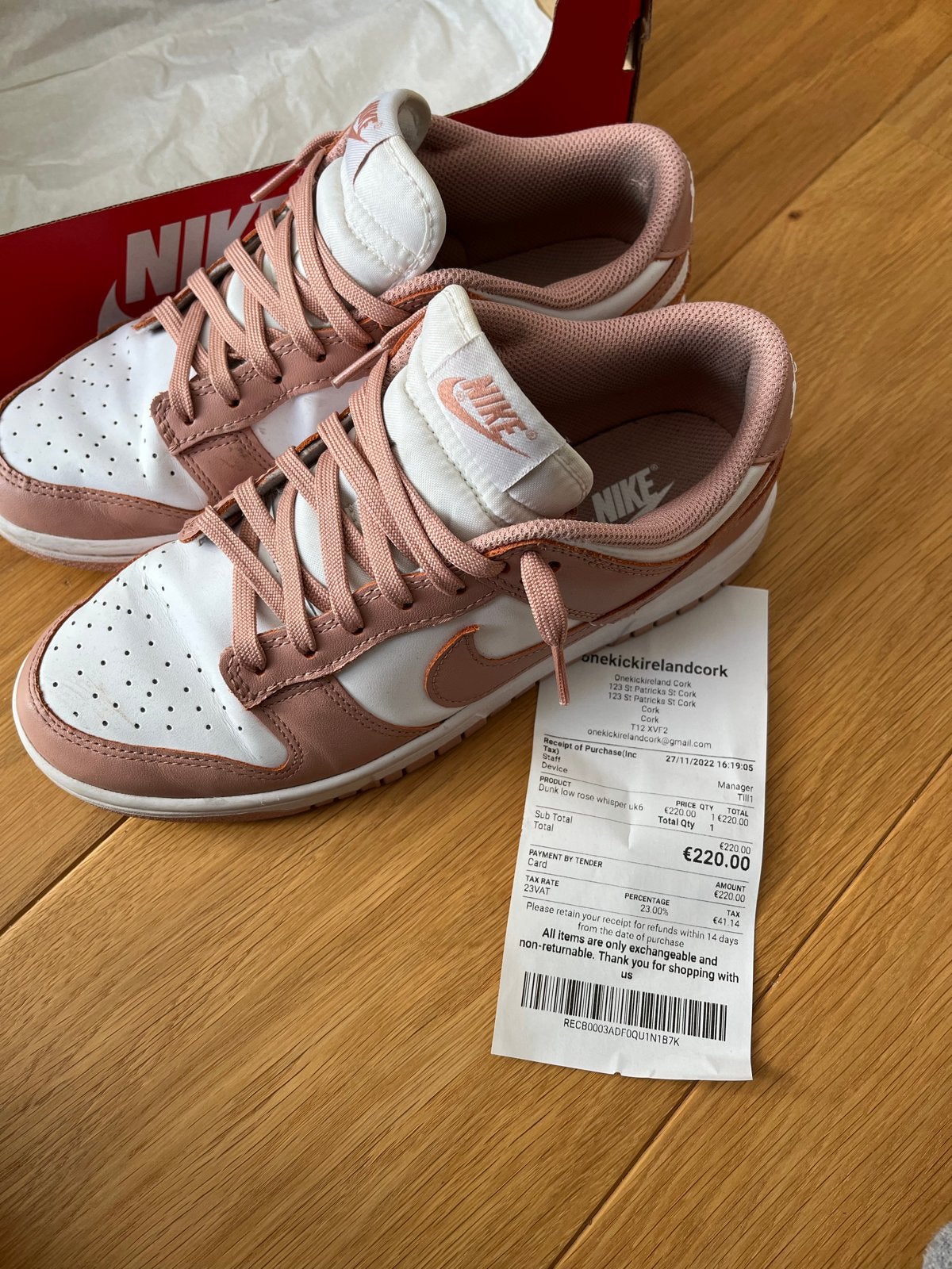 Nike Dunk Low Rose Whisper - Maat 40, Kleding | Dames, Schoenen, Ophalen of Verzenden, Zo goed als nieuw, Roze, Sneakers of Gympen