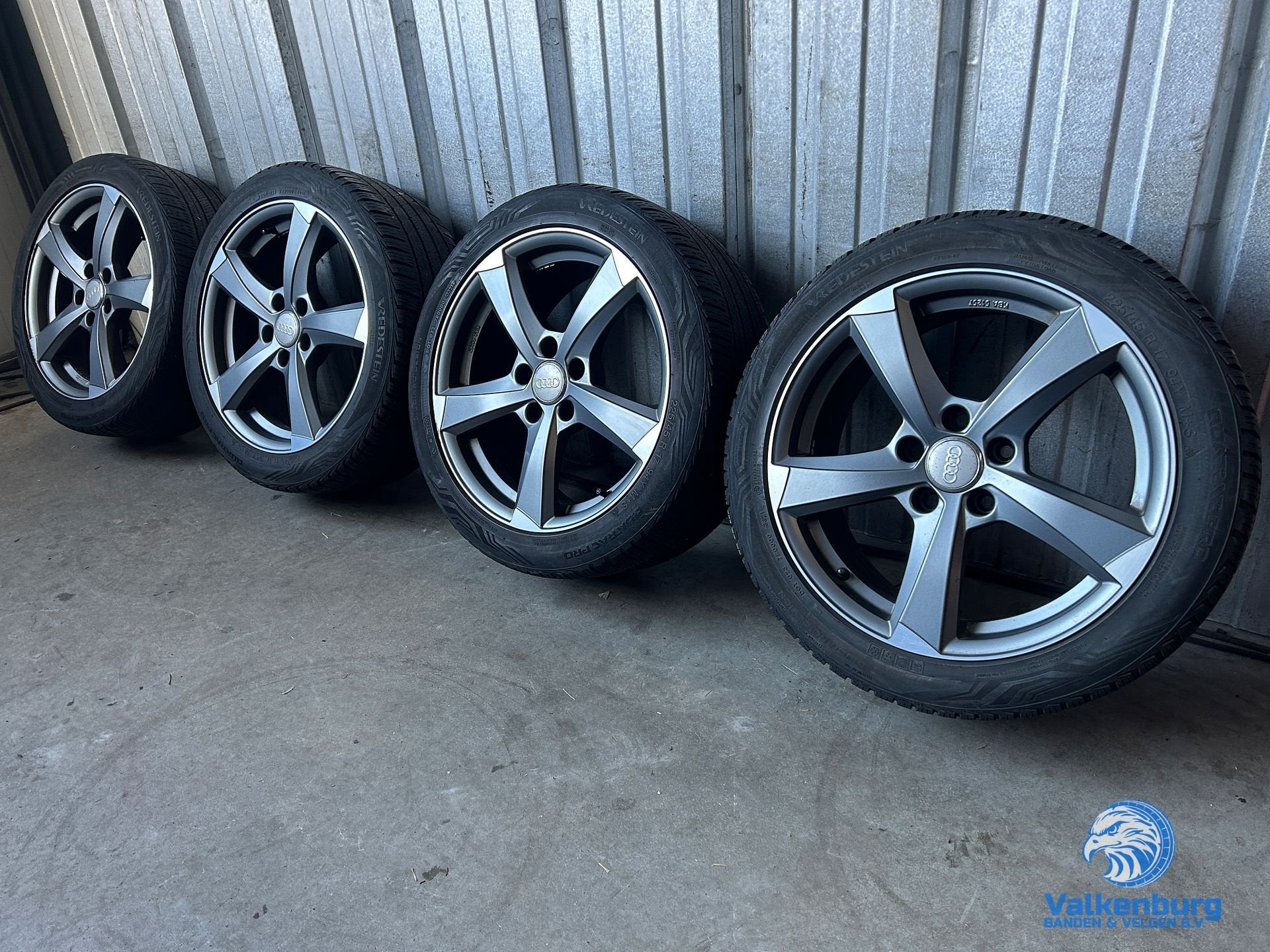 Audi Rotor look A3 VAG VW Golf Caddy Leon 17 inch velgen 5x1