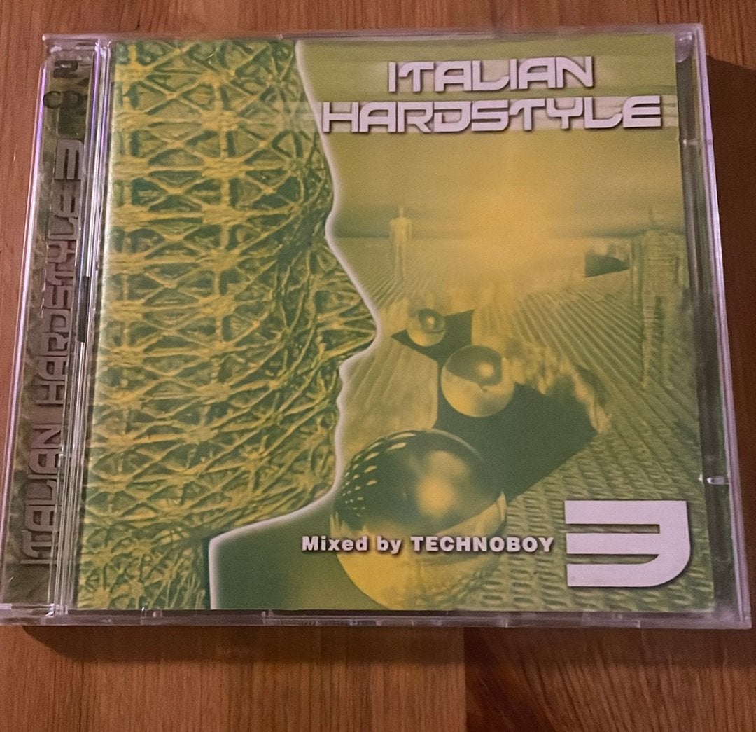 Italian hardstyle 3, Cd's en Dvd's, Cd's | Dance en House, Ophalen of Verzenden, Zo goed als nieuw, Techno of Trance
