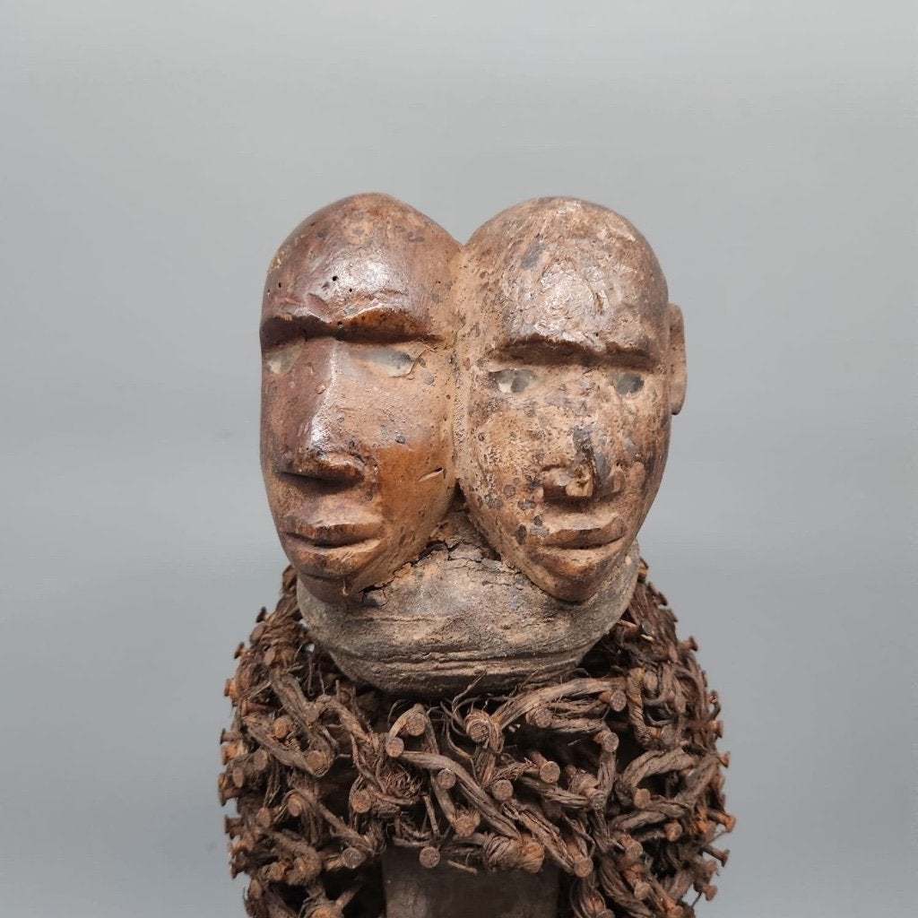 260960 Afrikaans Fetisch Bakongo Nkisi Nkondi twin statue, Ophalen of Verzenden