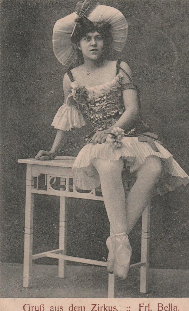 gruss aus dem ZIRKUS CIRCUS SCHOONEWOERD Frau BELLA 1494, Verzenden, Voor 1920, Gelopen, Overige thema's
